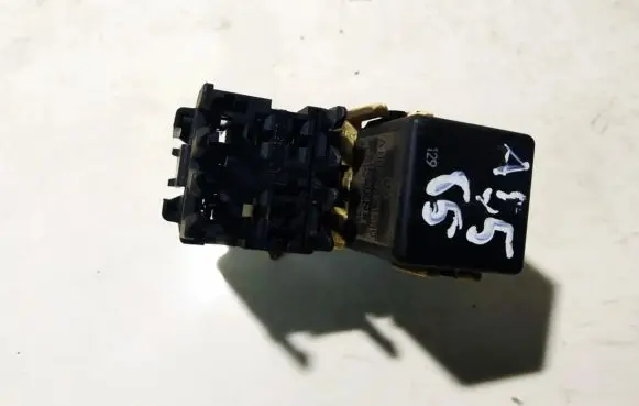 Mercedes-Benz A W168 Other relay a0025421319