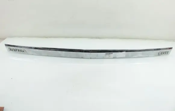 Opel Zafira B Trunk door license plate light bar 