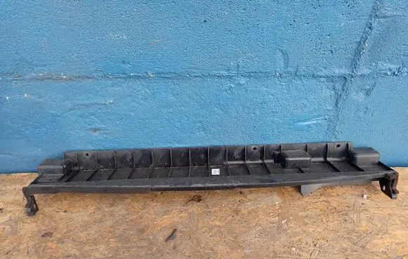 Nissan Qashqai Intercooler air guide/duct channel 215794EA0A