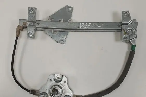 Volvo S40, V40 Rear window lifting mechanism without motor