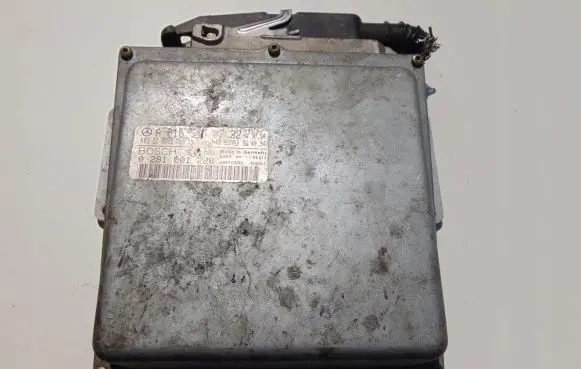 Mercedes-Benz C W202 Engine control unit/module 0281001226 A0165450732