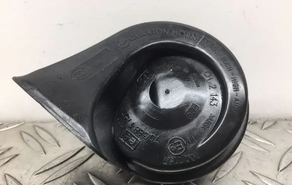 BMW 5 F10 F11 Horn signal 3881157