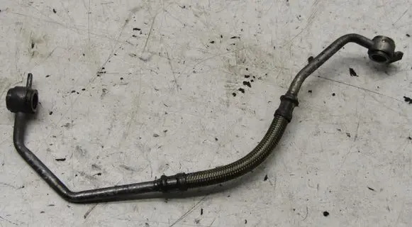 Opel Crossland X Turbo turbocharger oiling pipe/hose 9801832780