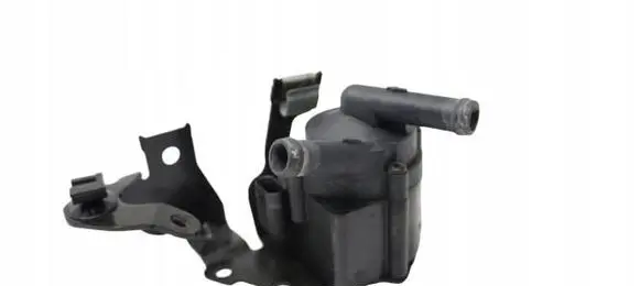 Peugeot 308 Water pump