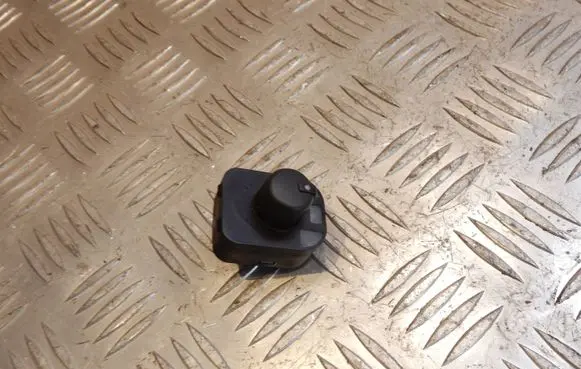 Audi A6 S6 C6 4F Wing mirror switch 8E0959565 39213