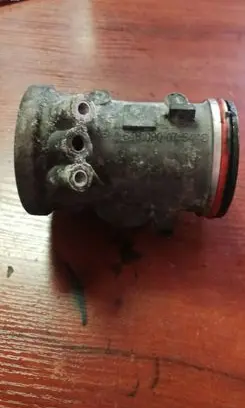 Mercedes-Benz C W204 EGR valve A6460900754