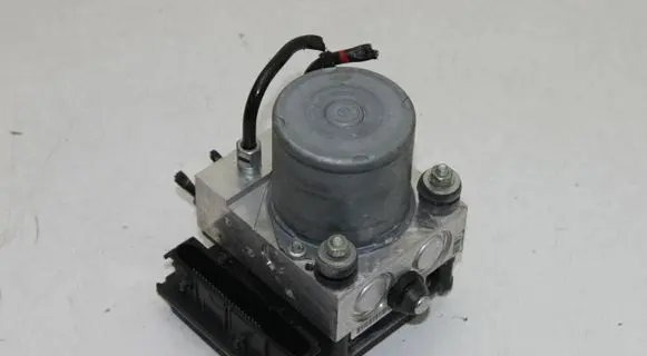 Infiniti EX ABS Pump 476601B01A