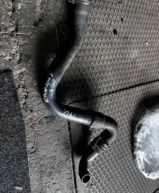 Renault Kangoo II Air intake hose/pipe braknumeruczci