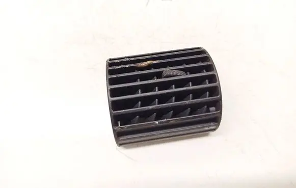 Audi A4 S4 B5 8D Dash center air vent grill 