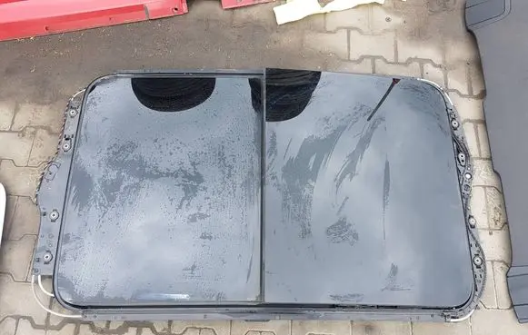 Volkswagen Tiguan Sunroof glass 5N0877041BIAUTOPI 5N0877041B