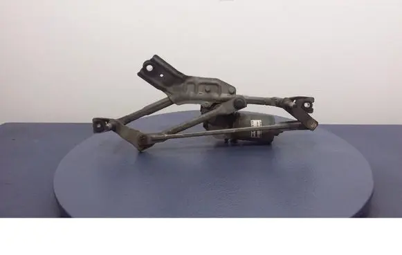 Front wiper linkage and motor