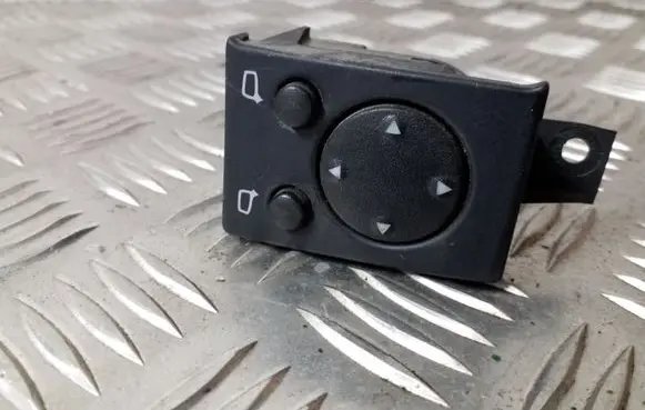 Audi A6 S6 C4 4A Wing mirror switch 4A0959565