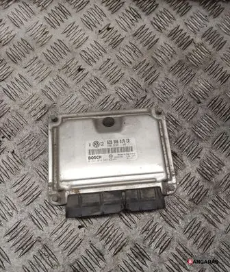 Volkswagen Golf IV Engine control unit/module 038906019cr