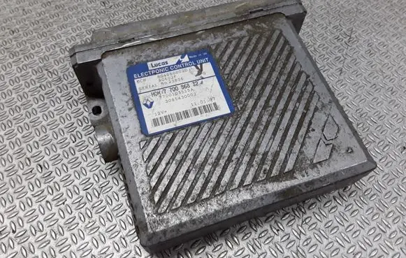 Renault Megane I Engine control unit/module 7700868320 7700103515A