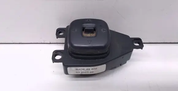 Mazda 3 I Wing mirror switch 03200320