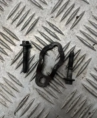Volvo S80 Fuel Injector clamp holder
