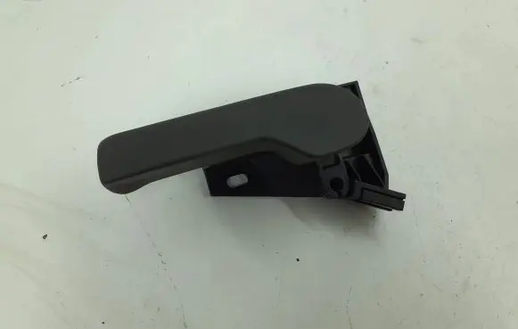 Volkswagen PASSAT B6 Engine bonnet (hood) release handle 1J1823533C