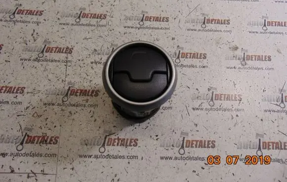 Dash center air vent grill