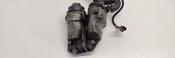 Volvo S70 V70 V70 XC Oil filter mounting bracket 30677920