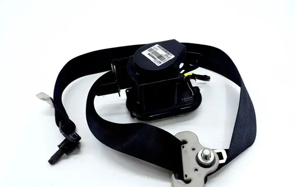 Nissan Pulsar Front seatbelt 627789000B 6277613