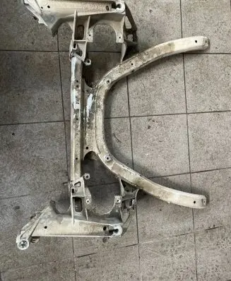 BMW 6 E63 E64 Front subframe 6759462