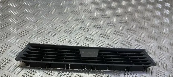 Skoda Superb B8 (3V) Dash center air vent grill 3V0819635