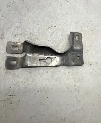 Radiator support slam panel bracket