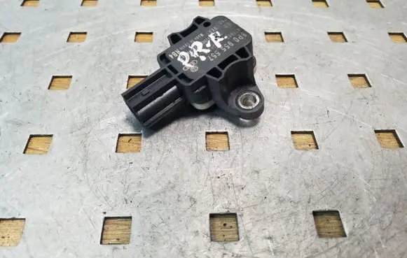 Audi A4 S4 B7 8E 8H Airbag deployment crash/impact sensor 8P0955557