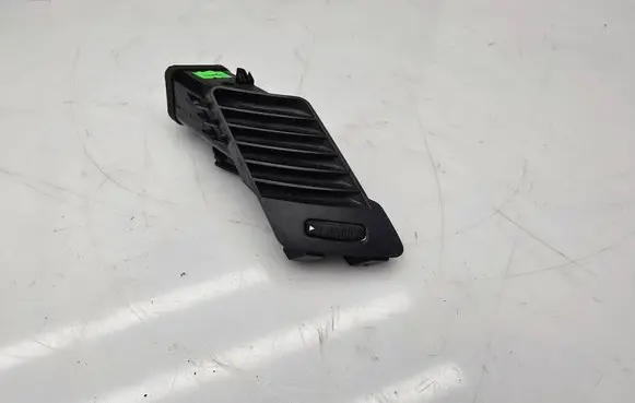 Volkswagen Crafter Dash center air vent grill A9068300254