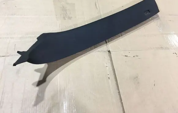 BMW X5 E70 (A) pillar trim 7129749
