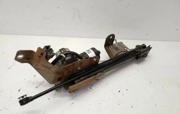 Tailgate/trunk/boot lift motor