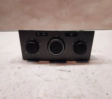 Opel Zafira B Climate control unit 90151241