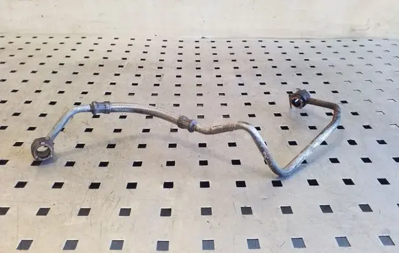 Citroen DS4 Turbo turbocharger oiling pipe/hose 9686668880D