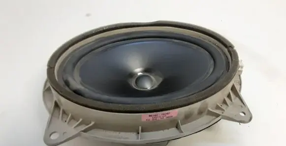 Lexus CT 200H Front door speaker 8616076090