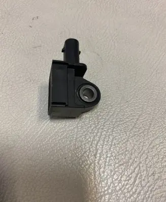 Jeep Gladiator Airbag deployment crash/impact sensor 68400776AA 53452751