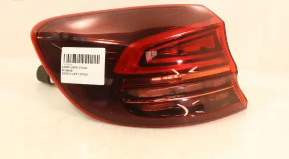 KIA Ceed Rear/tail lights 92401J7150