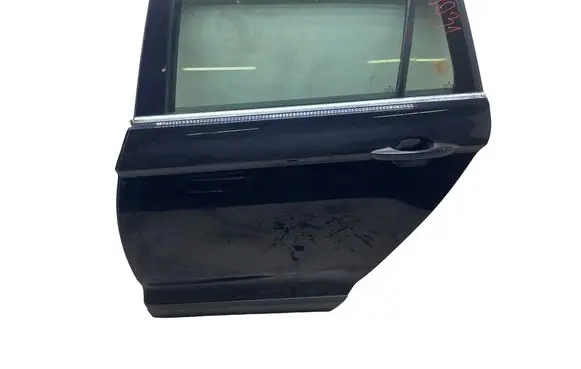 Volkswagen PASSAT B8 Rear door 123456