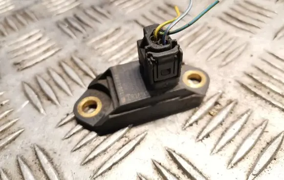 Mercedes-Benz S W220 Airbag deployment crash/impact sensor 0025426918