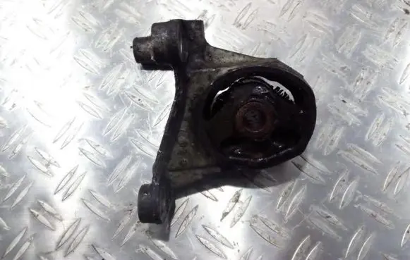 Engine mount bracket