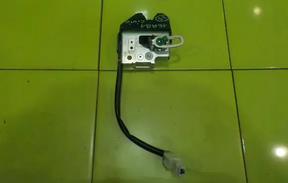 Honda Civic Tailgate exterior lock 