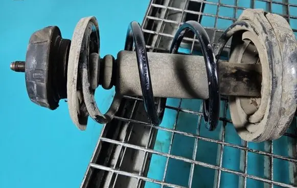 Renault Twingo II Front coil spring IMPRK1410575