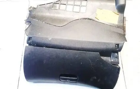 Volkswagen PASSAT B5 Glove box 3B1857101