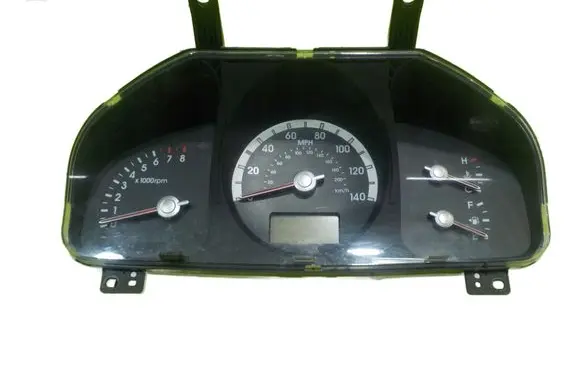 KIA Sportage Speedometer (instrument cluster) 940011F221