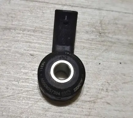 Mercedes-Benz A W177 Detonation knock sensor A0009057304
