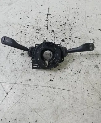 BMW X3 E83 Wiper turn signal indicator stalk/switch 8377488 01404017