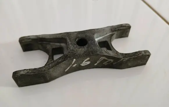 Skoda Octavia Mk3 (5E) Fuel Injector clamp holder 03l216a
