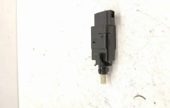 Mercedes-Benz CLS C219 Brake pedal sensor switch A0015454009 0015454009