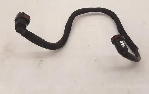 Nissan Almera N16 Fuel line pipe