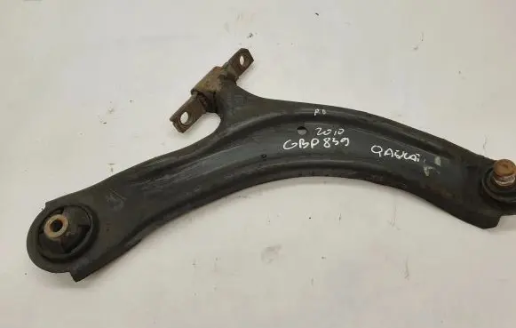 Nissan Qashqai Front lower control arm/wishbone