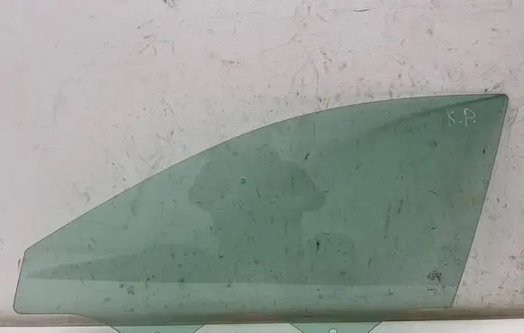 Cupra Leon Front door window glass four-door 5FA845201A